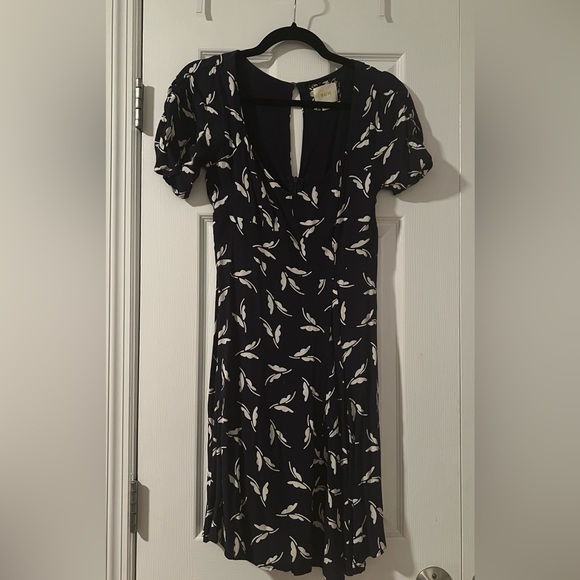 ANTHROPOLOGIE Maeve Fern Ruched Butterfly Dress Size 2 - Picture 2 of 4